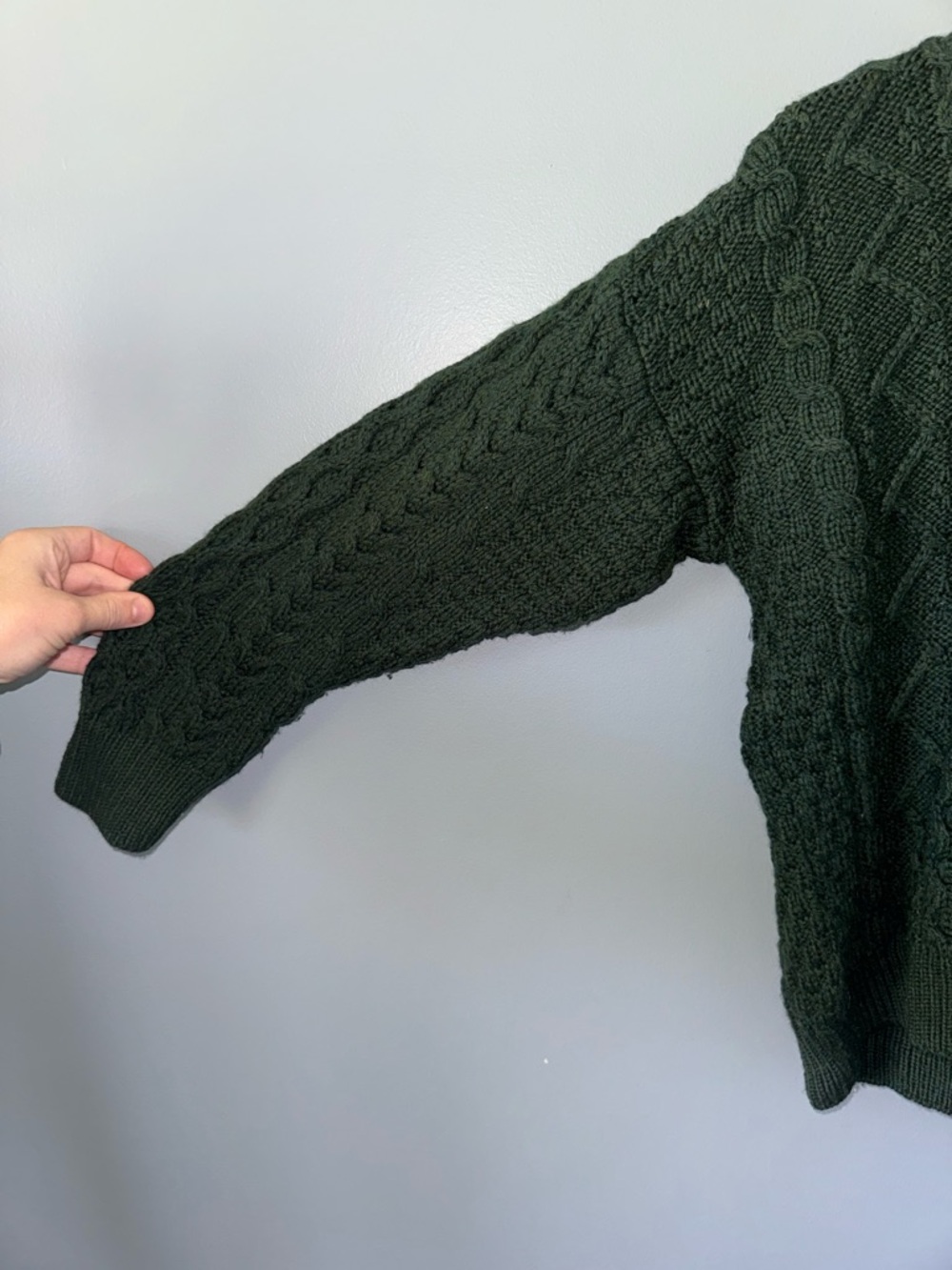Aran Sweater Market wool fisherman knit swearer made in Ireland - Picture 3 of 6